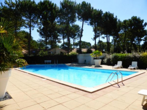 Location Vacances La Palmyre - Maison 4/5 pers. avec Piscine, Proche Plages & Commerces. - FR-1-705-6